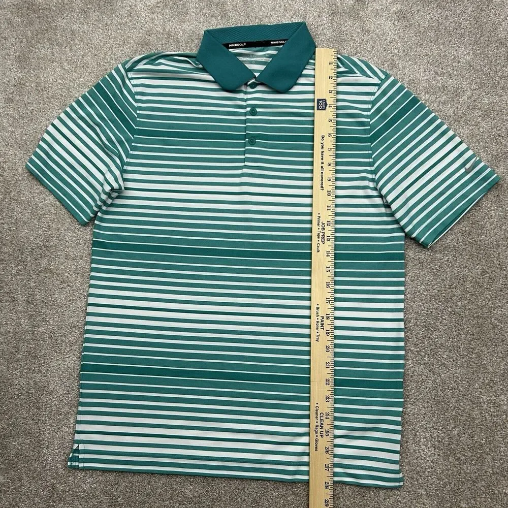 Nike Men's Size Medium Tour‎ Performance Dri Fit Short Sleeve Golf Polo Shirt